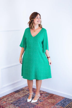 Vestido Sabrina - Decote V Manga Morcego em Viscolinho