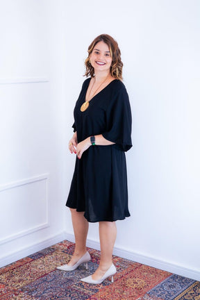 Vestido Sabrina - Decote V Manga Morcego em Viscolinho