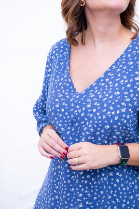 Vestido Sabrina - Decote V Manga Morcego em Viscolinho