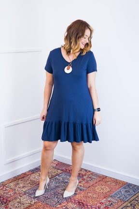 Vestido Verona - Babado Gola V e Manga Curta