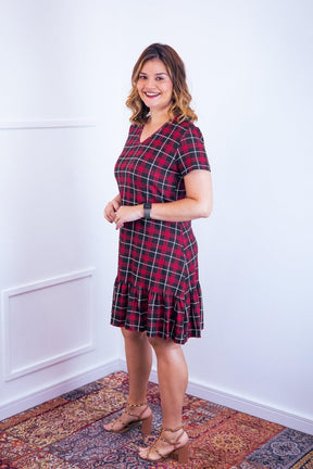 Vestido Verona - Babado Gola V e Manga Curta