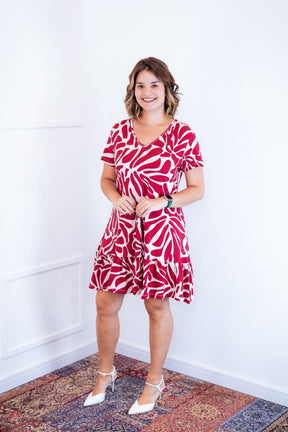 Vestido Verona - Babado Gola V e Manga Curta