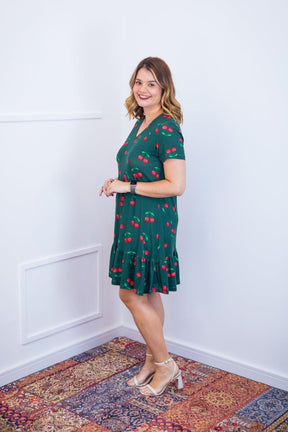 Vestido Verona - Babado Gola V e Manga Curta