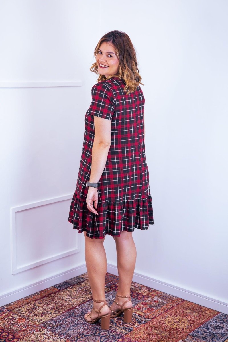 Vestido Verona - Babado Gola V e Manga Curta