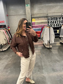 Bomber Biamar em Moletom e Detalhes em Veludo